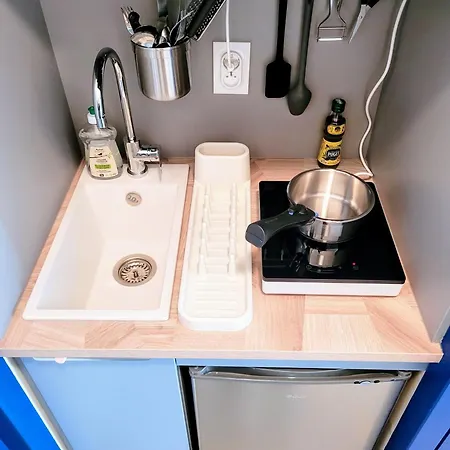 Apartament Cosy, Renove, Bien Situe, Parking Prive